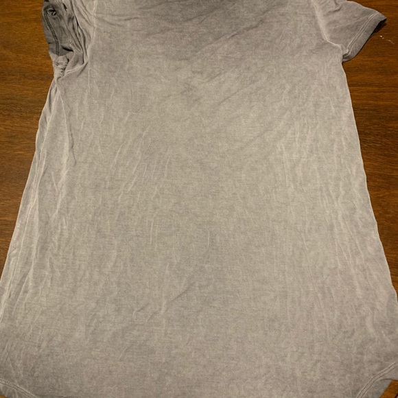 AEO shirts - Picture 6 of 6